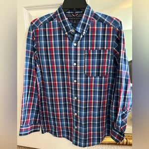Tommy Hilfiger Boys long sleeve, button down shirt. NWT. Size 16/18